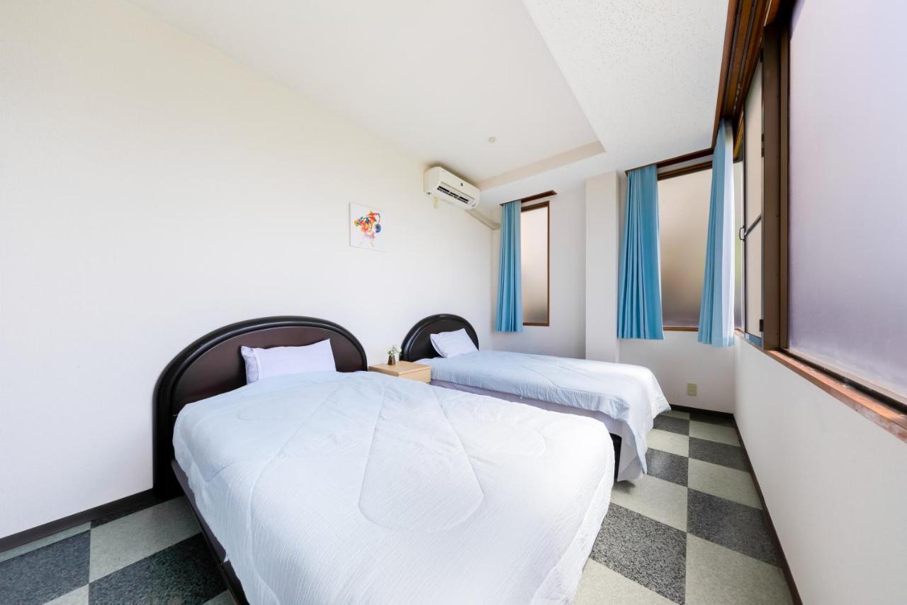 Yolee Guest House إيزوميسانو المظهر الخارجي الصورة